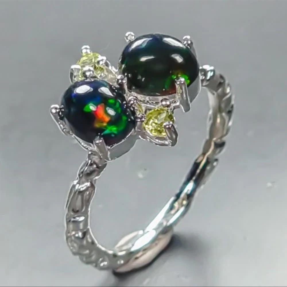 Natural Black Opal & Peridot Ring 925 Sterling Silver Size 5.25